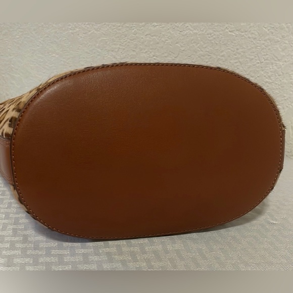 Lauren Ralph Lauren Calf Hair Medium Harlow Bucket Bag - Picture 4 of 8